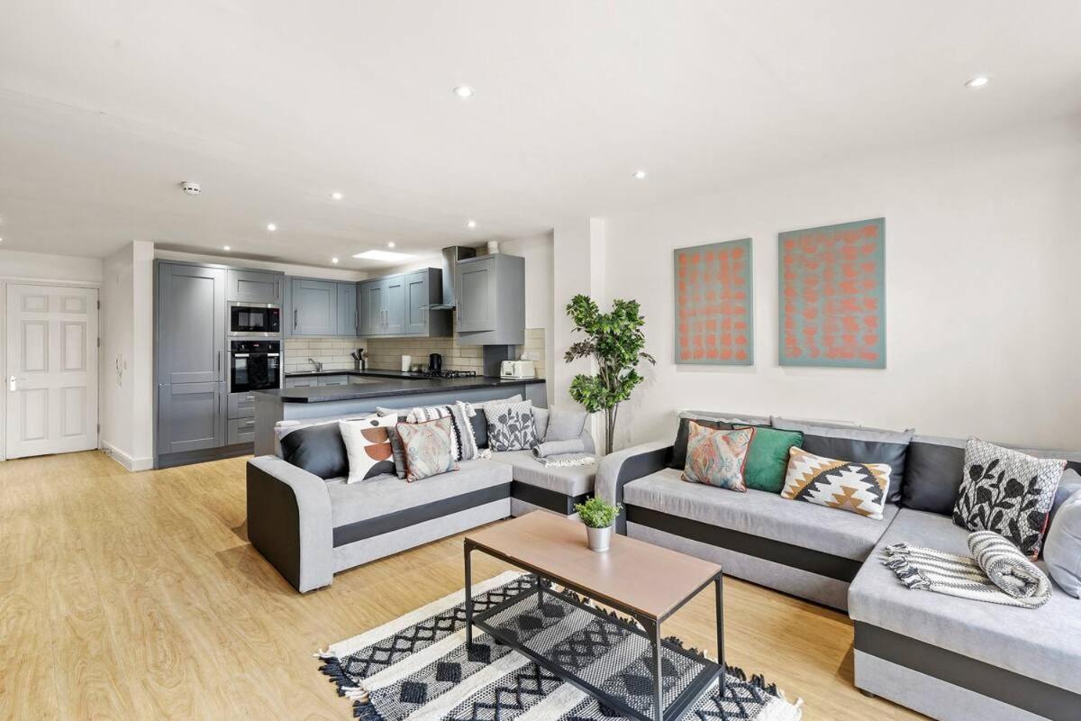 Ferienwohnung Elegant Flat - Sleeps 8 Bristol Exterior foto